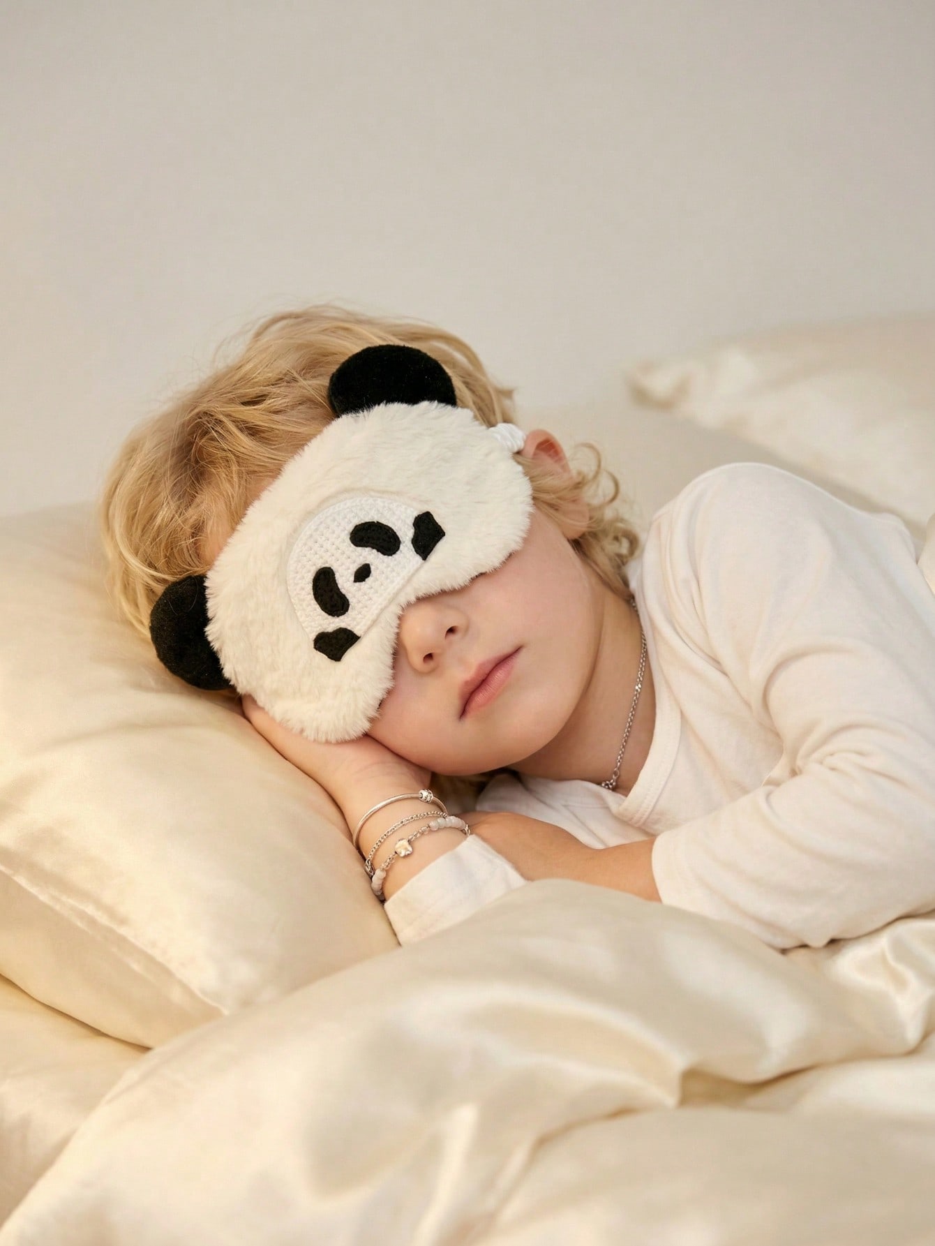 Masque de sommeil en peluche P - Men Accessories For Travel avis et prix