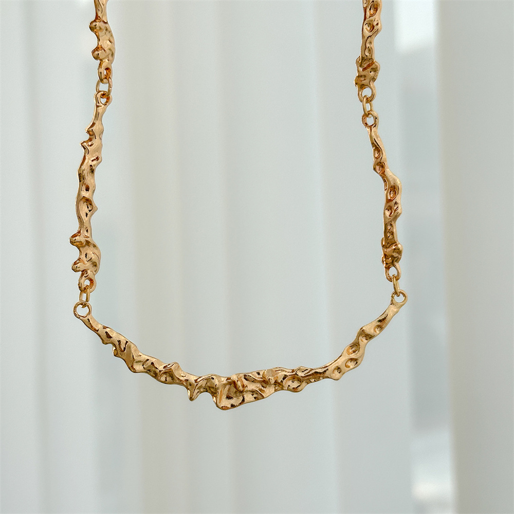 Collier chaîne en os irrégulie - Men Accessories Aesthetic avis et prix