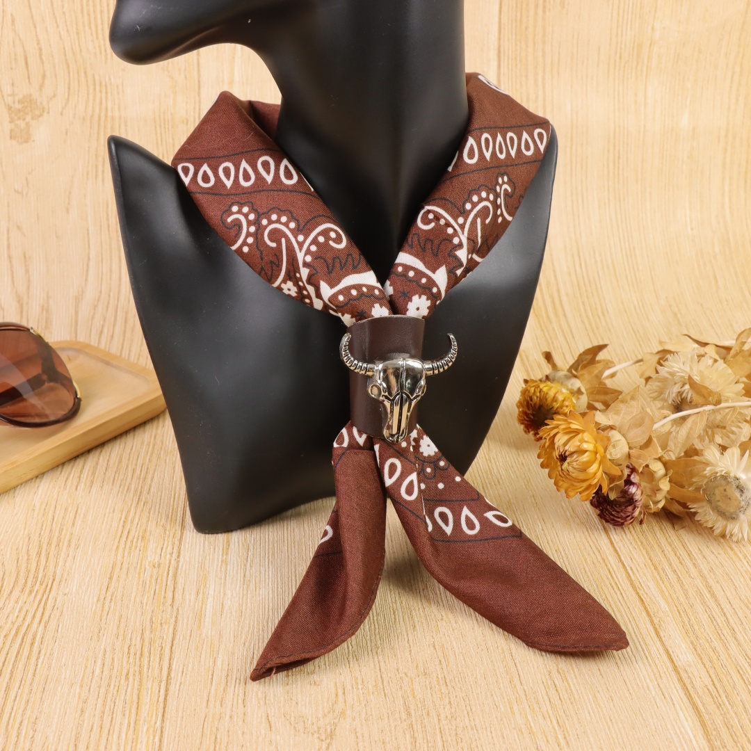 Foulard carré en coton artisti - Men Accessories Ring avis et prix