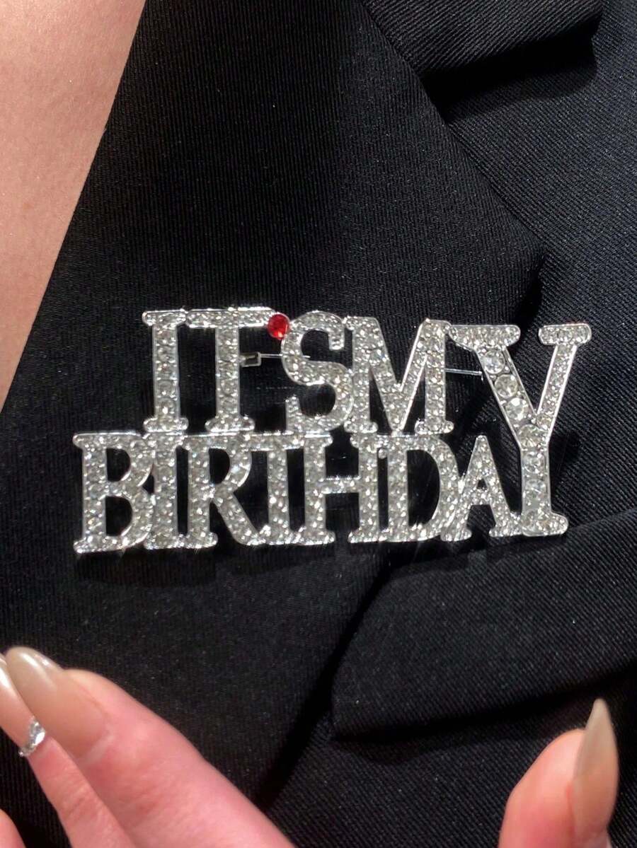 1 pièce Broche de luxe à lettr - Men'S Accessories High End avis et prix